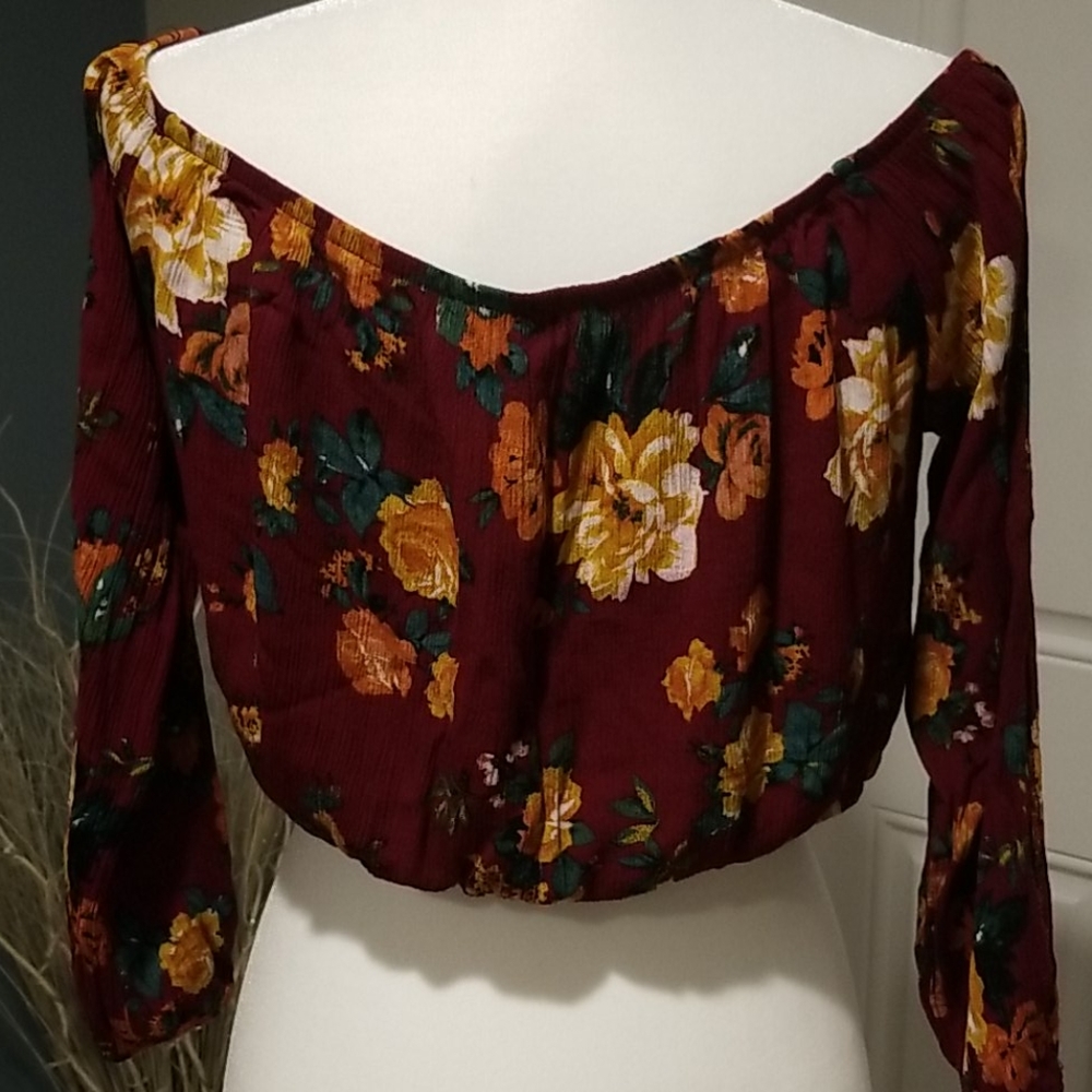 Floral long sleeve crop top - Picture 4 of 4